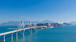 거가대로 해저터널서 시속 152㎞ 질주 20대 음주운전자 집유