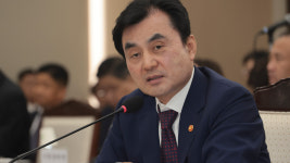 안규백 