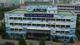 인천교육청 중앙도서관서 쓰러진 60대…공무원들이 생명 구해