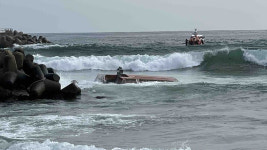 양양 낙산항 근처 소형 어선 전복…70대 사망