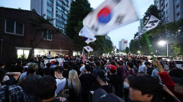 황교안 현장 왔다…투표함 반출 못해 묶인 표 숫자 보니
