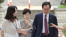 [속보] '김건희 로저비비에 선물' 김기현 의원에 징역 1년 구형