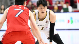 마레이 34리바운드로 KBL 새 역사…프로농구 LG, 3연패 탈출