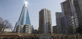 북한, 헬기 투어 관광상품까지 내놓은 까닭은?