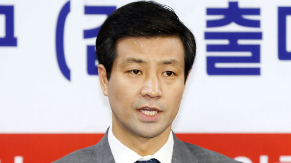 군 검찰, 여인형·문상호 전 국군사령관 추가 기소·구속영장 요청