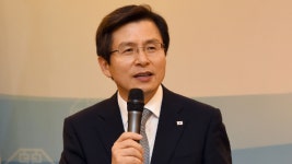 황 총리 中 선양 한인밀집지역 서탑거리 방문…中 무장공안 투입