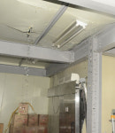 김포공항 화물청사 낙뢰로 지붕 파손…국내선 청사는 빗물 새