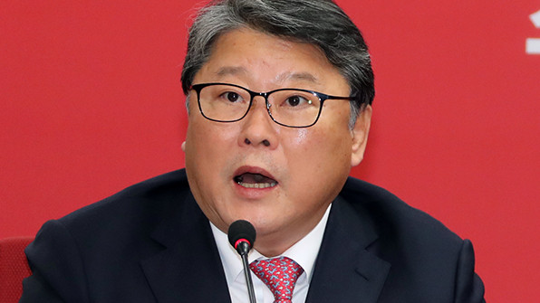 국민의힘 김예지 의원, 대통령 탄핵안 찬성표 공개