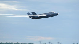 최신예 스텔스 전투기 F35 日배치…美 이외 지역 처음