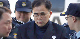 김종 전 차관, 탄핵심판 증인 출석