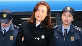 ‘명품가방 선물’ 박채윤 대표 구속후 첫 특검 소환…호흡곤란으로 병원행