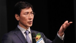 안희정 ‘선의 발언’ 사과…“아파하는 분 많아 죄송”