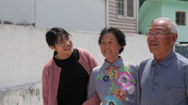 “할머니, 할아버지 있어 행복해요”…열아홉 유빈이의 섬 생활