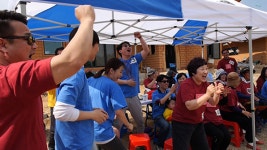 “뭉치면 코뿔소도 들어요”…8남매 ‘대가족’의 힘