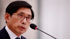 박상기 법무장관 후보자 청문보고서 채택…부적격의견 병기