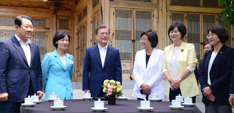 靑, 이번주 중 文대통령-여야 대표 회동 추진