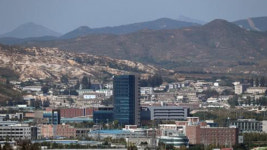 통일부, ‘개성공단 기업인 방북 의사’ 北에 전달 방침