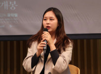 [K스타] 영화 ‘지렁이’ 본 박원순 시장, “학교 폭력 다층적으로 봐야…”