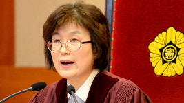 이정미 전 헌법재판관 살해협박범 선처…법원 재판 종결