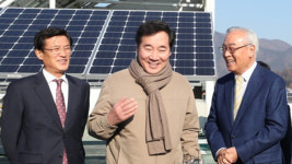 이총리, ‘미래 에너지-먹거리’ 충북 태양광·바이오밸리 방문