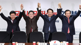자유한국당, 오늘 원내대표 후보자 접수…모레 선거