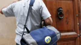 伊 집배원, 8년간 배달 안 한 우편물 적발…무려 0.5톤