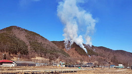 건조한 날씨 속 충남 금산지역 산불 잇따라