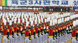 육군 3사관학교 53기 임관식…신임 장교 492명 배출