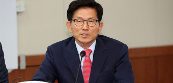 홍문표 “김문수, 중도 포기 있을 수 없는 일”