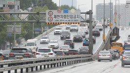 서울시 “한남 고가차도 철거 내년으로 연기”