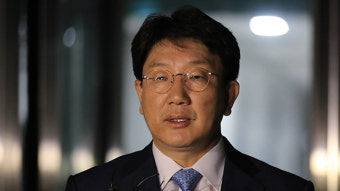 민주 “강원랜드 비리 철저히 수사” 권성동 “금품수수 보도 사실무근”