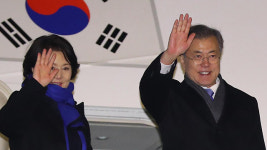文 대통령, 아르헨티나 도착…G20 상대 포용국가 제시·북미 돌파구 주력