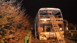 26명 숨진 중국 관광버스 화재 원인은 ‘불법 인화물질’