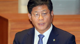 ‘강원랜드 채용비리’ 공모 혐의 전 산업부 차관, “기소유예 취소” 헌법소원