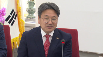 靑 “5당·1대1 회동 7일 개최 한국당에 제안…제안 여전히 유효”