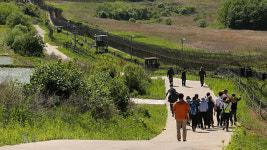 2022년까지 DMZ 동서횡단 ‘평화의 길’ 조성