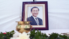 고 노회찬 전 의원 1주기…정의당 지도부 창원 방문