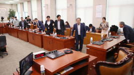 ‘조국 청문회’ 증인 채택 놓고 여야 이견 여전…법사위 1분 만에 산회