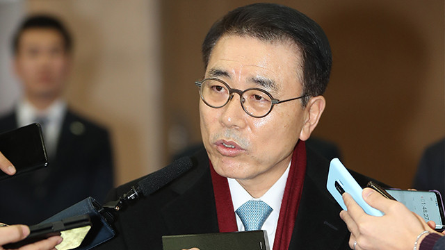 신한카드 채용 비리 관련 재판, 위성호 전 대표 등 징역형의 집행유예 판결