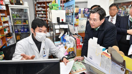 김용범 기재부 1차관 “마스크 포장 문제 해결방안 마련할 것”