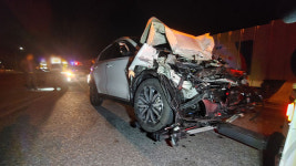 경부고속도 옥천 IC인근서 SUV-화물차 추돌