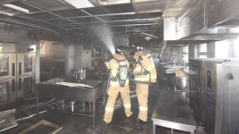 서울 금천구 세일중학교 조리실서 화재…연기 마신 조리사 2명 치료받아