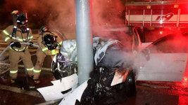 전북 김제 차량이 가로수 들이받아 40대 운전자 중상