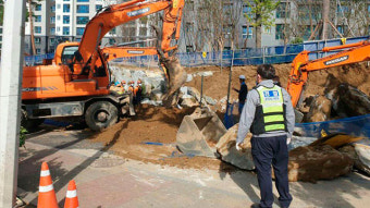 안양 아파트 공사장 매몰사고…1명 사망·1명 부상