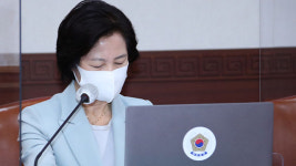 추미애 “정치공세 성격 무리한 고소·고발로 국론 분열…책임 져야”