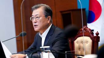 문 대통령 “소상공인 지원, 어느 나라도 따를 수 없는 행정력”