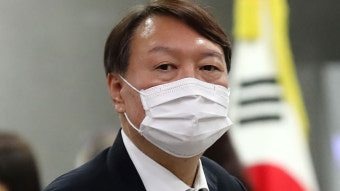 정진웅 대전고검 검사, 정의로운 결정에 만족 - 법원, 무죄 후 징계 취소 명령