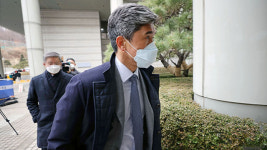 정종선 전 감독 ‘성폭력’ 무죄에…피해자 변호인단 “참담하다”