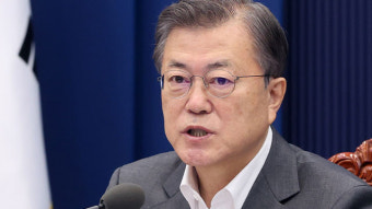 문 대통령, 부활절 메시지 “공정과 정의 자리잡도록 노력”