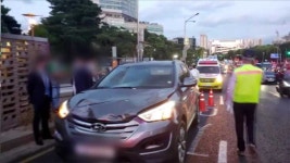 서울 연세대 앞 횡단보도로 차량 돌진…6명 부상